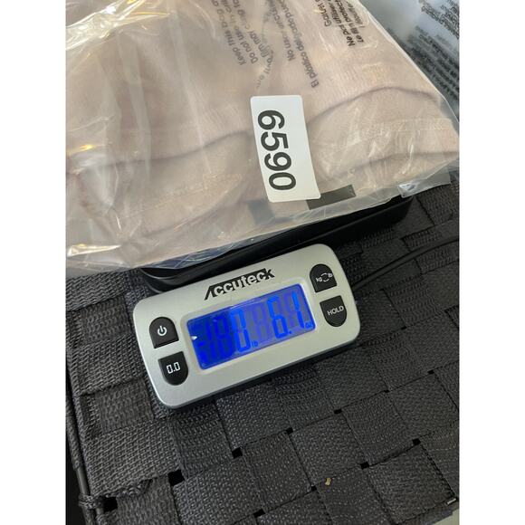 Reformation Cropped Sweater M Coquette Minimalist Capsule Quiet Luxury Old Money - Picture 14 of 14